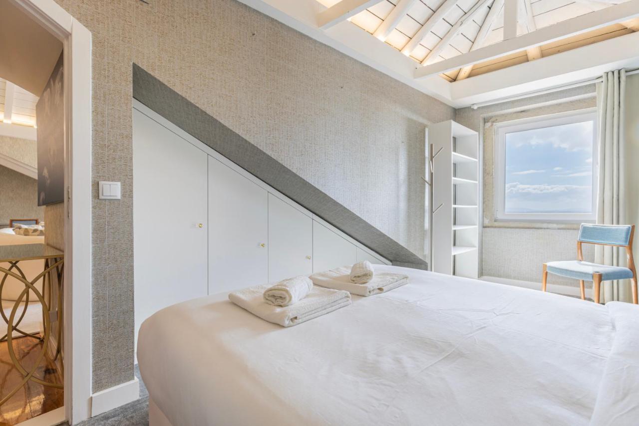 Luxury Duplex W/ River View By Lovelystay Apartment Lisbon